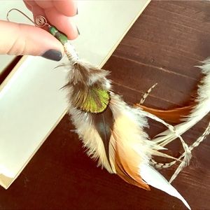 Real feathered earrings